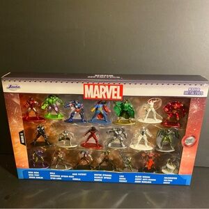 Marvel Jada Nano Metalfigs 20 Pack Set - HULKBUSTER, HULK, GREEN GOBLIN, LOKI